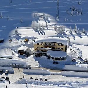 https://hotel-dolomiti-passo-del-tonale.it-lombardy.com