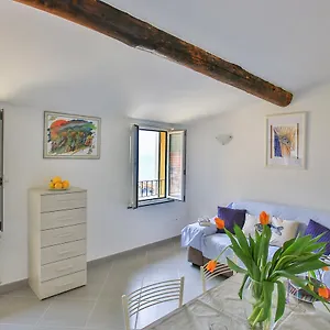 Donadelmar2 Apartment