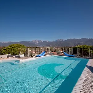 https://verdeluna-aparthotel.it-tuscanyhotel.com